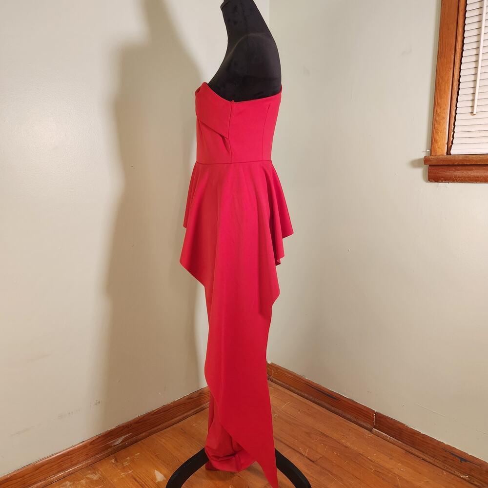 NEW YORK & COMPANY NWT Red Asymmetric Jumpsuit, Size Medium - Picture 14 of 16
